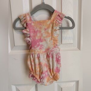 Cat & Jack Baby Romper in Pink and Orange